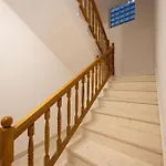 شقة Jakov بودْسْتغانا